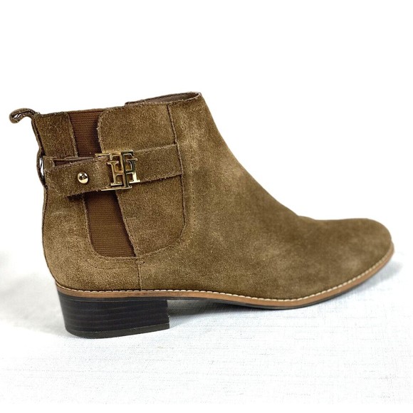 Tommy Hilfiger Women’s Brown Size 10M Suede Boots Booties Chelsea Gold Hardware - Picture 5 of 15